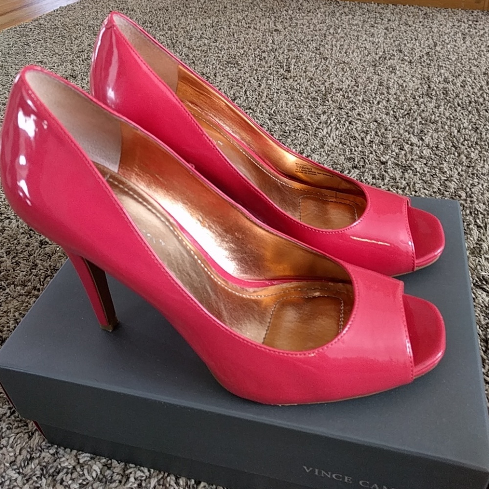 BCBGeneration Dion coral open toe heels, sz 10